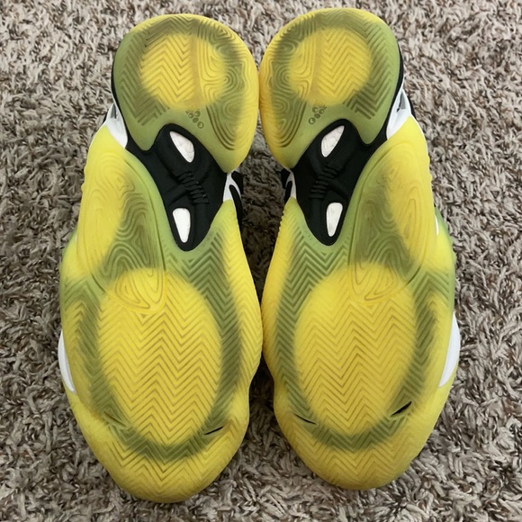 Adidas Consortium's Crazy BYW 2.0 x “Sister Cities” - Picture 6 of 6